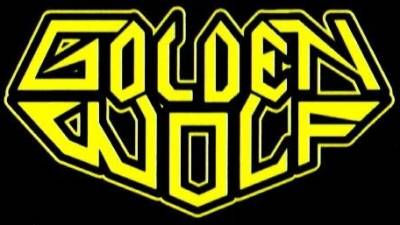 logo Golden Wolf